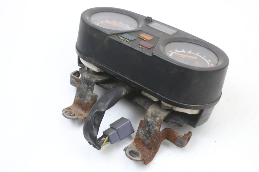 photo de SPEEDOMETER SUZUKI TS X 80 (1984 - 1988) - Markings and original references