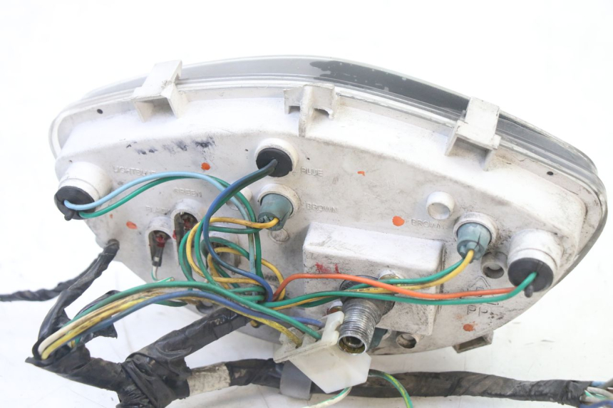 photo de SPEEDOMETER PEUGEOT TWEET 4T 50 (2014 - 2019) - Fixing points details