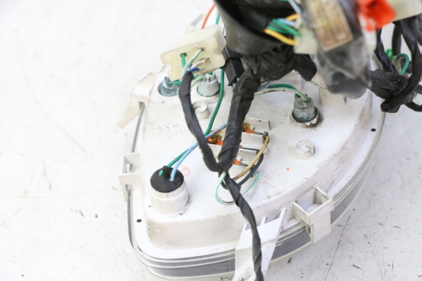 photo de SPEEDOMETER PEUGEOT TWEET PRO CARGO 50 (2018 - 2022) - Alternative perspective