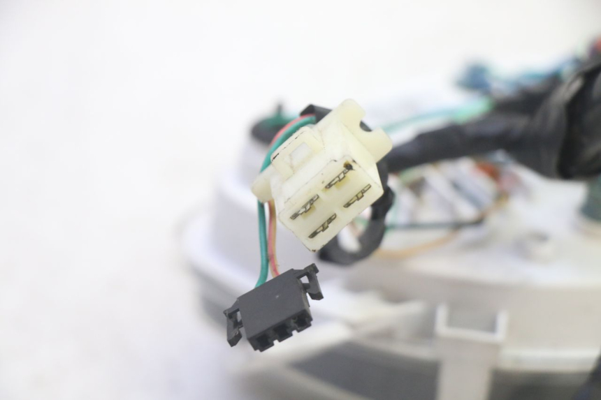 photo de SPEEDOMETER PEUGEOT TWEET PRO EFI 4T 50 (2021 - 2022) - Additional view of the item