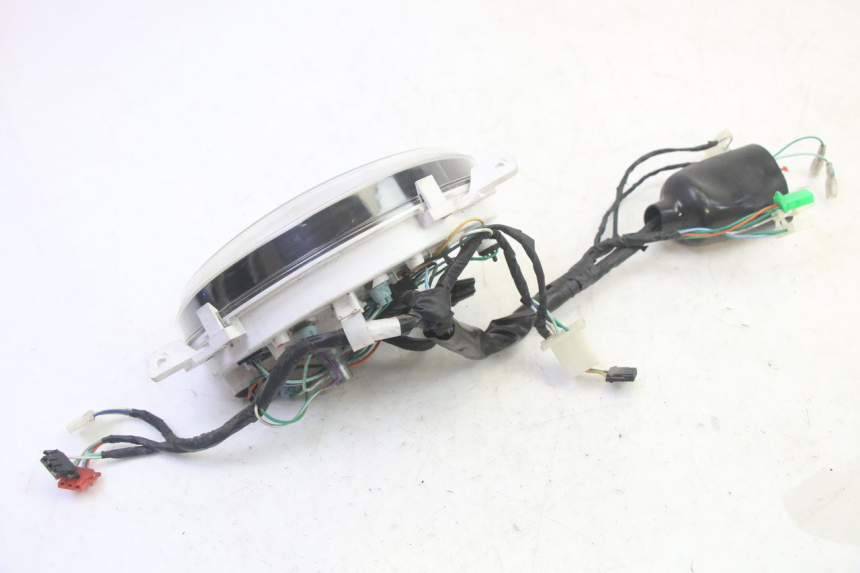 photo de SPEEDOMETER PEUGEOT TWEET PRO EFI 4T 50 (2021 - 2022) - Technical close-up