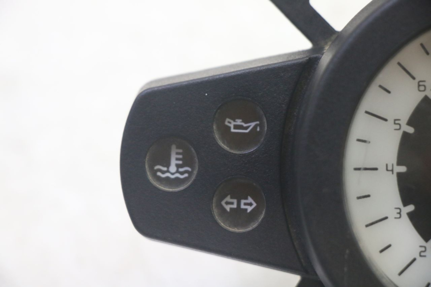 photo de SPEEDOMETER YAMAHA TZR 50 (2008 - 2016) - Component detail