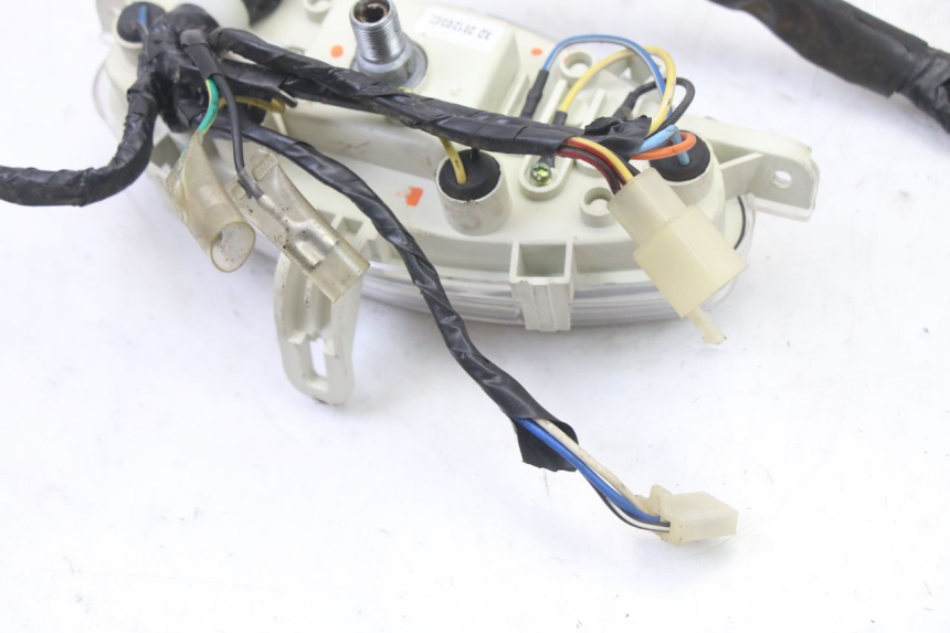 photo de SPEEDOMETER PEUGEOT V-CLIC VCLIC 50 (2007 - 2013) - Additional view of the item