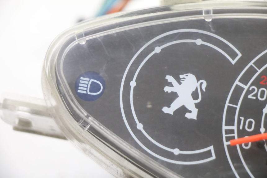 photo de SPEEDOMETER PEUGEOT V-CLIC VCLIC 50 (2007 - 2013) - Zoom on usage condition