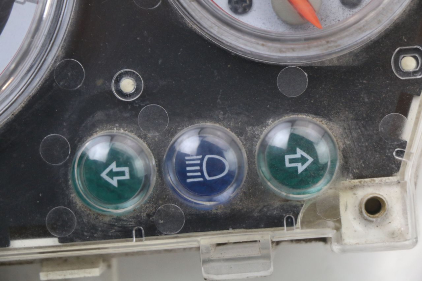 photo de Odometer BEELINE VELOCE 4T 50 (2011 - 2020) - Alternative perspective