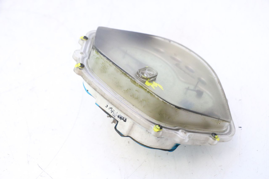 photo de SPEEDOMETER PIAGGIO VESPA LX 2T 50 (2005 - 2013) - Component detail