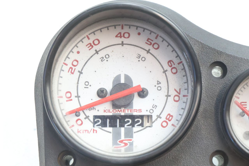 photo de SPEEDOMETER PIAGGIO VESPA S 2T 50 (2007 - 2014) - Component detail
