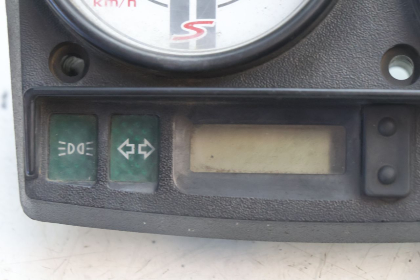 photo de SPEEDOMETER PIAGGIO VESPA S 2T 50 (2007 - 2014) - Product overview