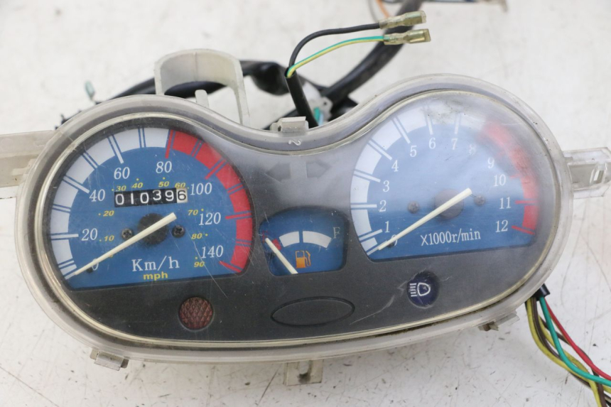 photo de SPEEDOMETER VONROAD YIBEN 125 (2006 - 2010) - Component detail