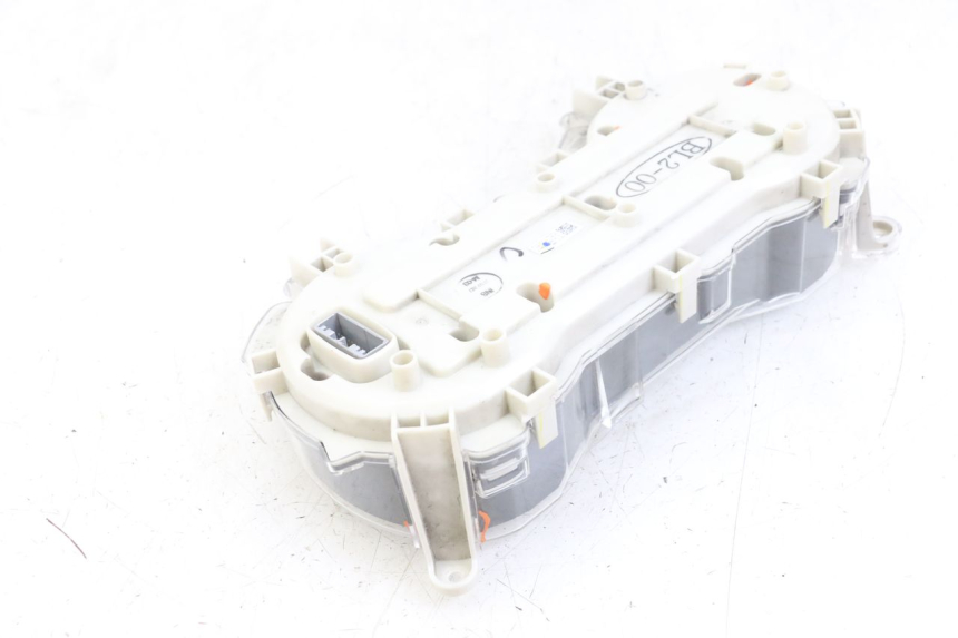 photo de SPEEDOMETER YAMAHA XMAX X-MAX ABS 125 (2017 - 2020) - Component detail