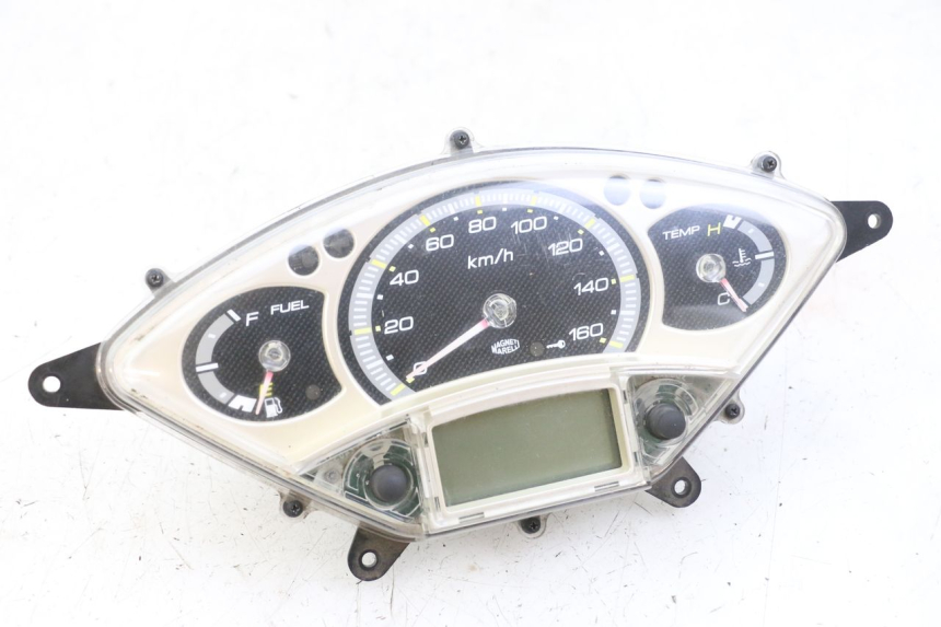 photo de SPEEDOMETER YAMAHA XMAX X-MAX 125 (2006 - 2009) - Main view
