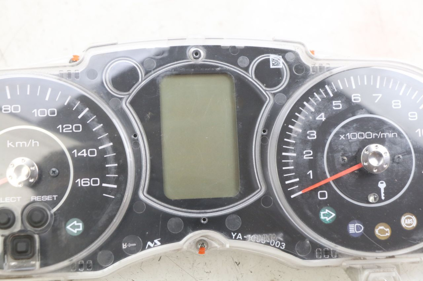 photo de SPEEDOMETER YAMAHA X-MAX XMAX 125 (2010 - 2013) - Distinctive features