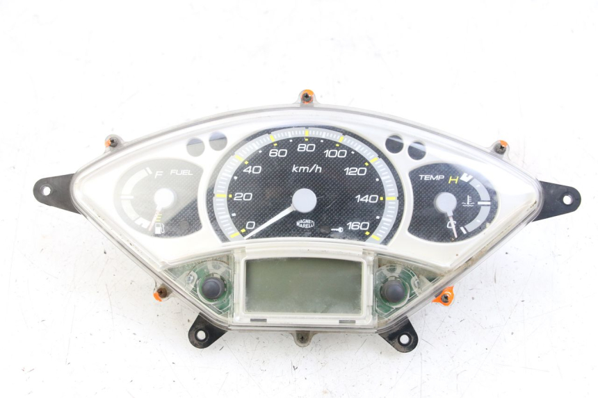 photo de SPEEDOMETER YAMAHA XMAX X-MAX 125 (2006 - 2009) - Main view