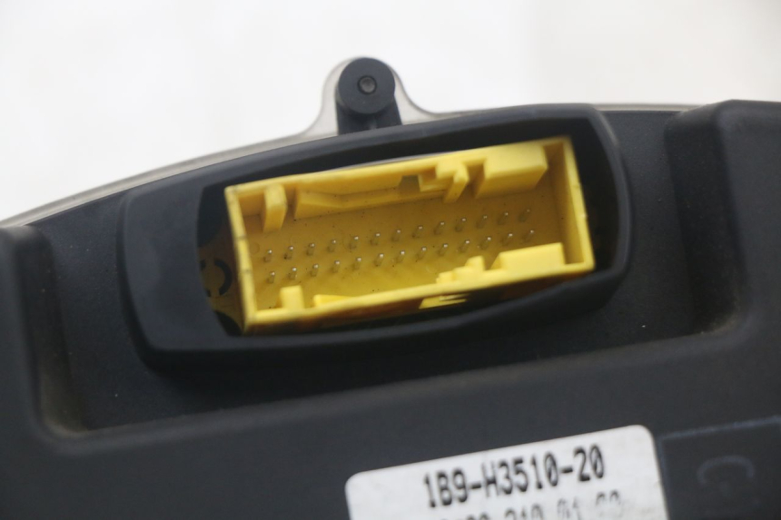 photo de SPEEDOMETER YAMAHA XMAX X-MAX 125 (2006 - 2009) - Additional view of the item