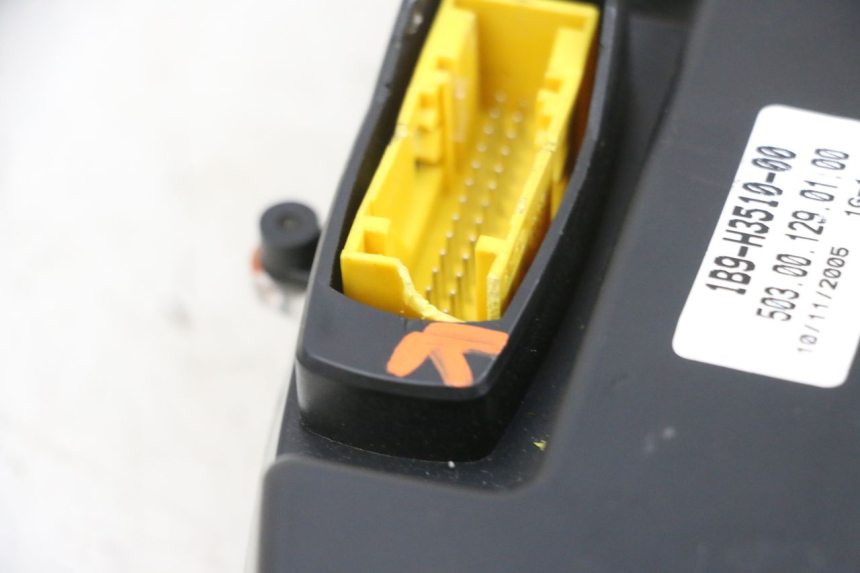 photo de SPEEDOMETER YAMAHA XMAX X-MAX 125 (2006 - 2009) - Additional view of the item