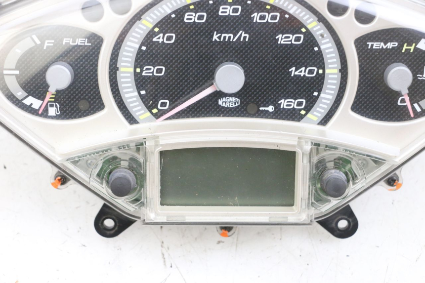 photo de SPEEDOMETER YAMAHA XMAX X-MAX 125 (2006 - 2009) - Additional view of the item