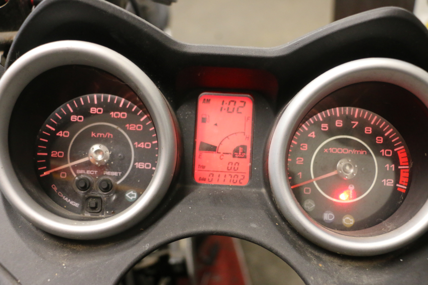 photo de SPEEDOMETER YAMAHA X-MAX XMAX 125 (2010 - 2013) - Zoom on usage condition