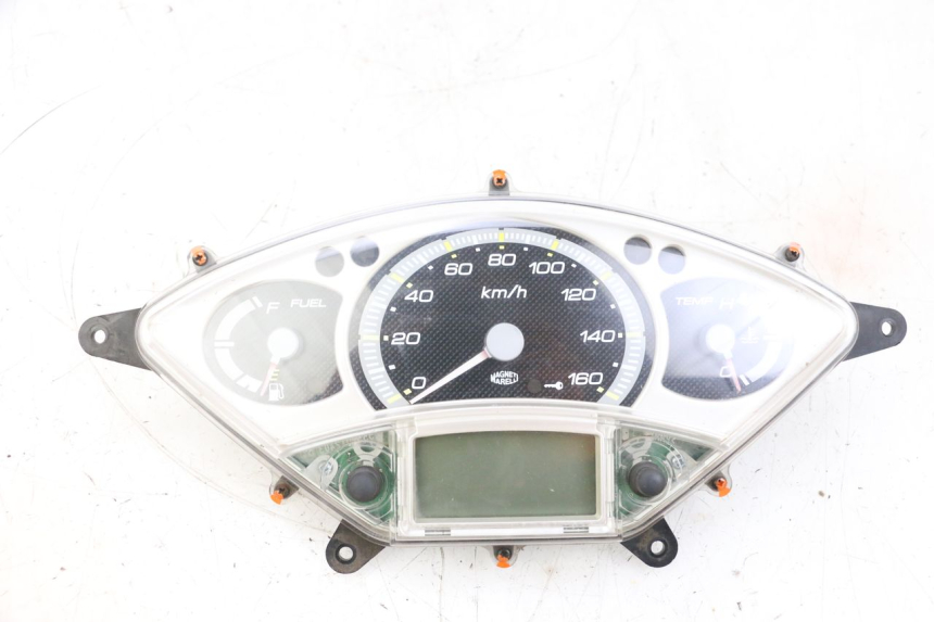 photo de SPEEDOMETER YAMAHA XMAX X-MAX 125 (2006 - 2009) - Main view