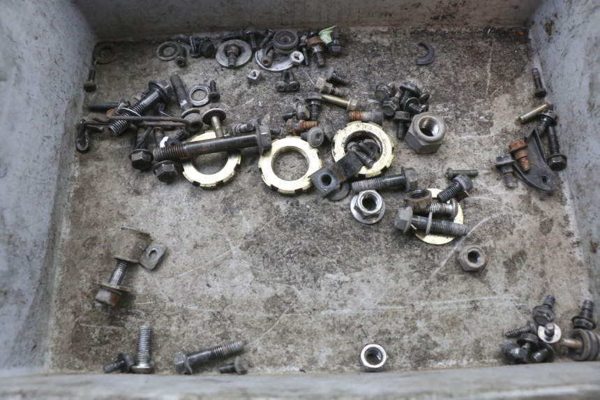 photo de SPEEDOMETER SYM X-PRO 4T 50 (2014 - 2021) - Surface and material condition