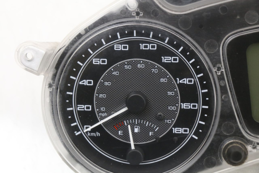 photo de SPEEDOMETER PIAGGIO X10 125 (2012 - 2017) - Component detail