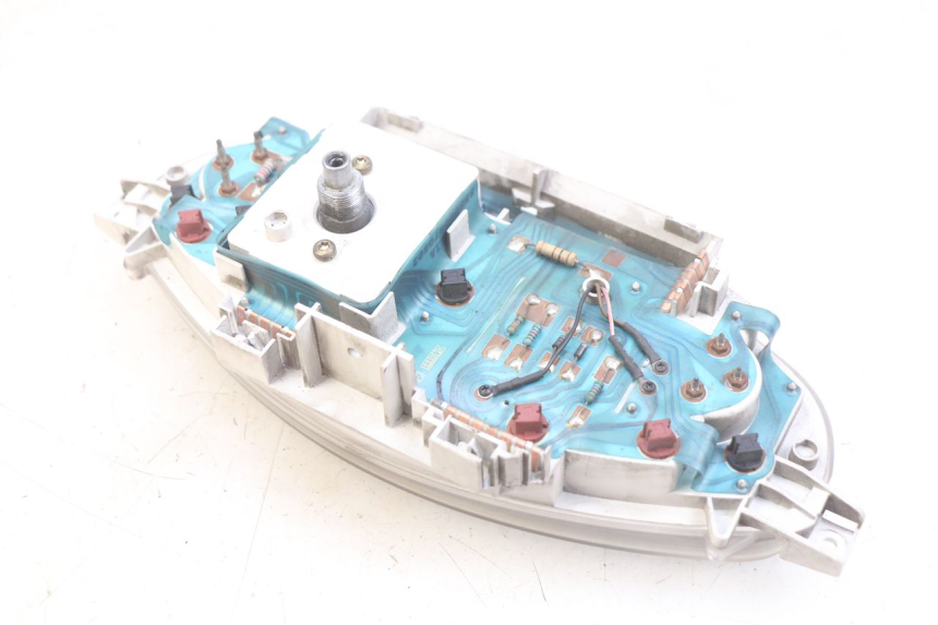 photo de SPEEDOMETER PIAGGIO X8 125 (2004 - 2007) - Zoom on usage condition