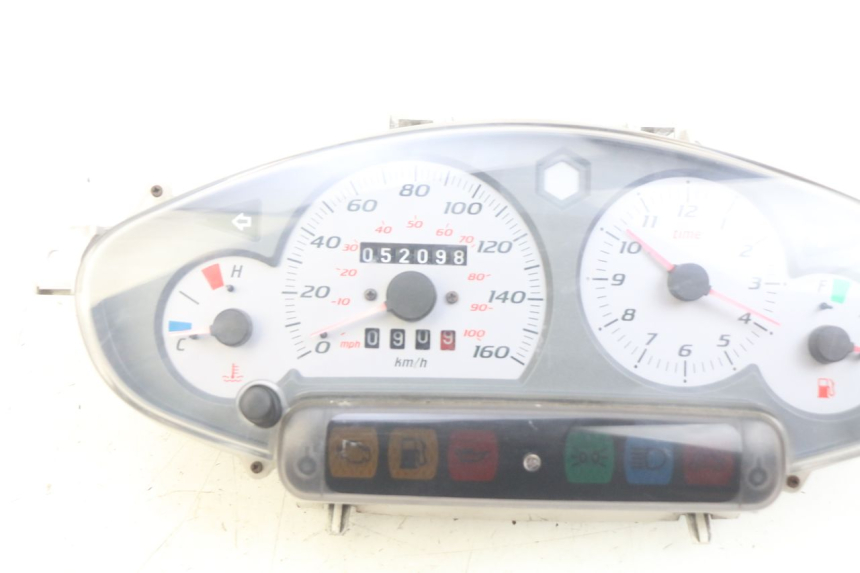 photo de SPEEDOMETER PIAGGIO X8 125 (2004 - 2007) - Markings and original references
