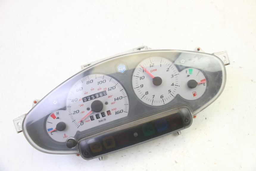photo de SPEEDOMETER PIAGGIO X8 125 (2004 - 2007) - Main view