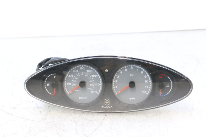 photo de SPEEDOMETER PIAGGIO X9 AMALFI 180 (2000 - 2003) - Main view