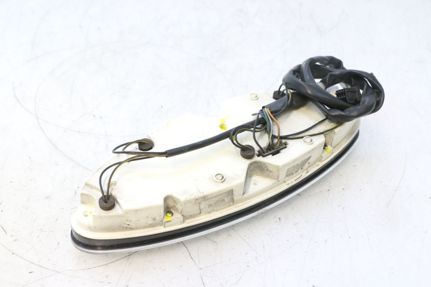 photo de SPEEDOMETER PIAGGIO X9 AMALFI 180 (2000 - 2003) - Surface and material condition