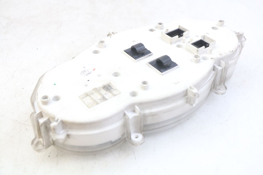 photo de SPEEDOMETER PIAGGIO XEVO - X EVO 125 (2007 - 2017) - Alternative perspective