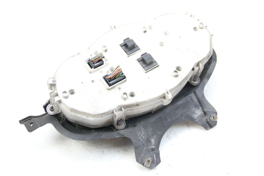 photo de SPEEDOMETER PIAGGIO XEVO - X EVO 125 (2007 - 2017) - Zoom on usage condition