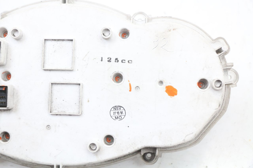 photo de SPEEDOMETER PIAGGIO XEVO - X EVO 125 (2007 - 2017) - Additional view of the item