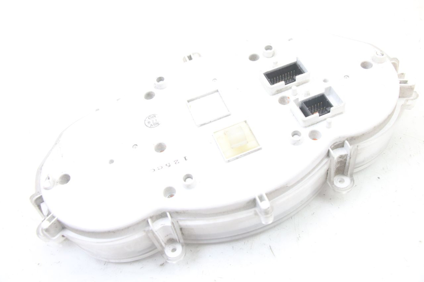 photo de SPEEDOMETER PIAGGIO XEVO - X EVO 125 (2007 - 2017) - Markings and original references