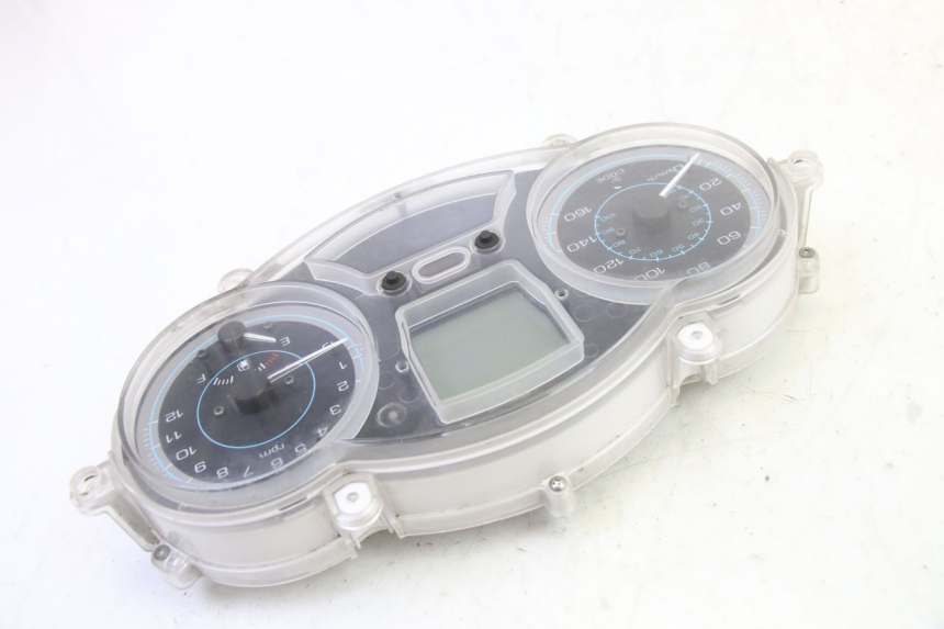 photo de SPEEDOMETER PIAGGIO XEVO - X EVO 125 (2007 - 2017) - Checked used part