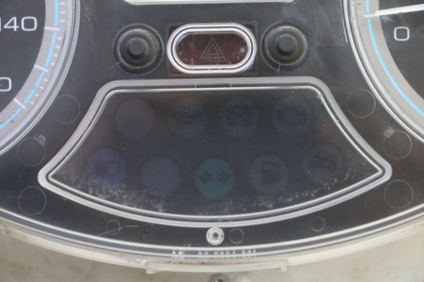 photo de SPEEDOMETER PIAGGIO XEVO - X EVO 125 (2007 - 2017) - Product overview