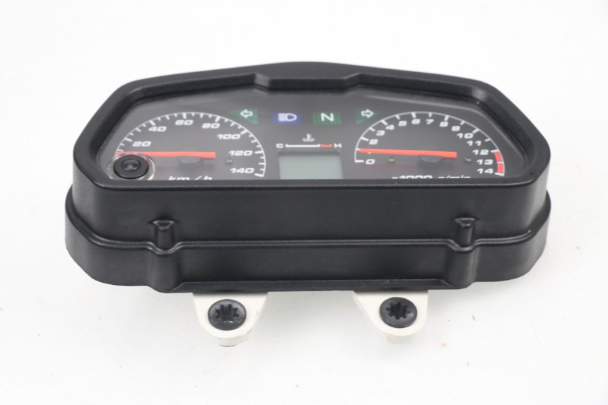 photo de SPEEDOMETER HONDA XLV VARADERO 125 (2000 - 2006) - Checked used part