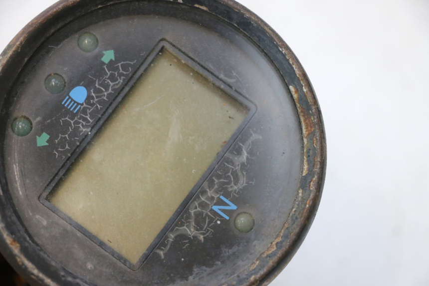 photo de SPEEDOMETER SMC XROAD 150 - Alternative perspective