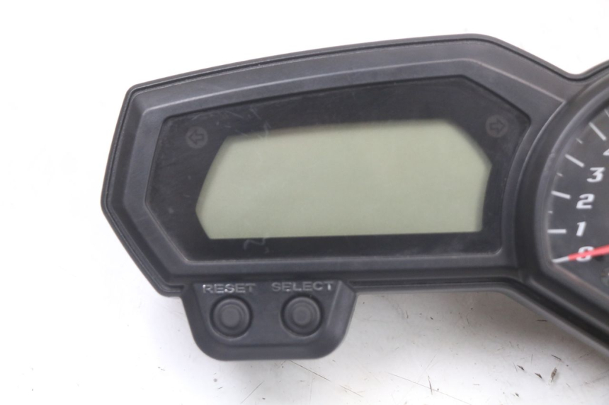 photo de SPEEDOMETER YAMAHA FZ1 FAZER 1000 (2007 - 2009) - Component detail