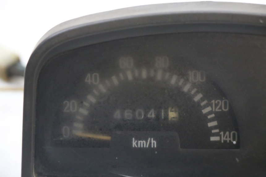 photo de SPEEDOMETER YAMAHA SR 125 (1982 - 2003) - Component detail