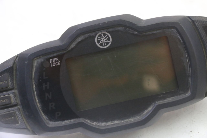 photo de SPEEDOMETER YAMAHA YFM GRIZZLY 550 (2008 - 2015) - Alternative perspective