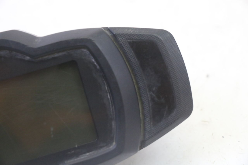photo de SPEEDOMETER YAMAHA YFM GRIZZLY 550 (2008 - 2015) - Technical close-up