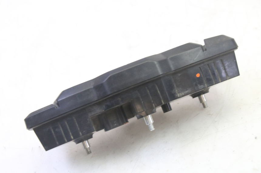 photo de SPEEDOMETER YAMAHA YFM GRIZZLY 550 (2008 - 2015) - Fixing points details