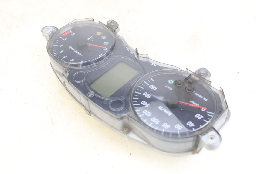 photo de SPEEDOMETER YAMAHA YP MAJESTY 400 (2004 - 2008) - Zoom on usage condition