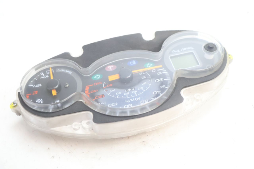 photo de SPEEDOMETER YAMAHA YP MAJESTY 125 (2007 - 2010) - Product overview