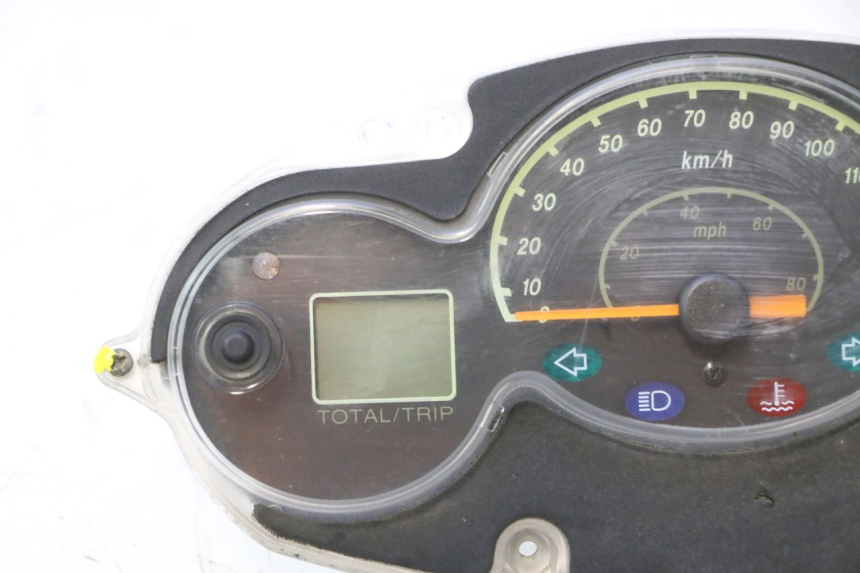 photo de SPEEDOMETER YAMAHA YP MAJESTY 125 (2002 - 2006) - Component zoom
