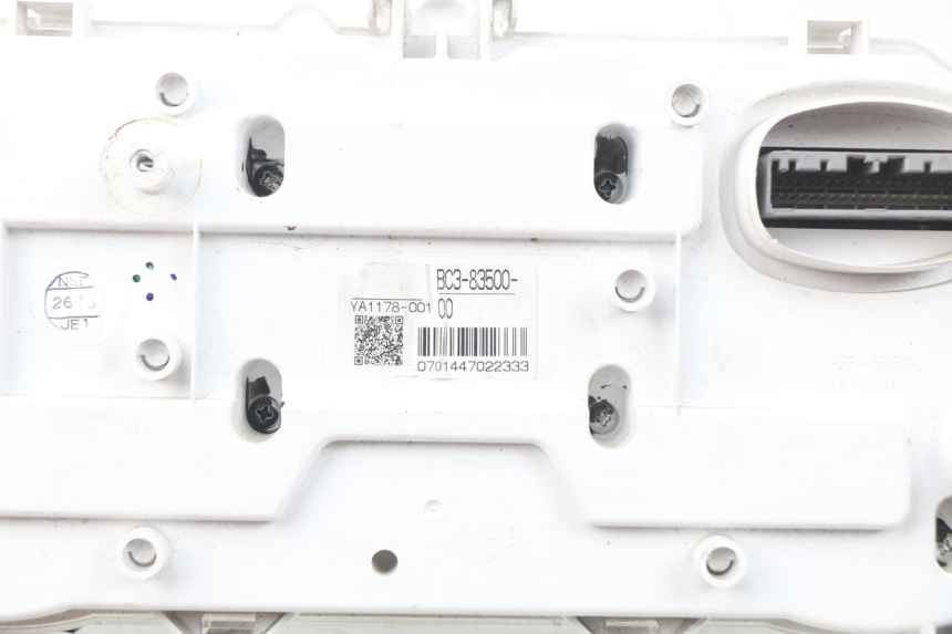 photo de SPEEDOMETER YAMAHA YP T-MAX TMAX 530 (2017 - 2020) - Alternative perspective