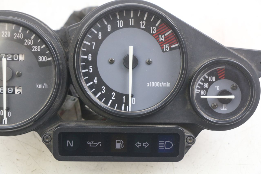 photo de SPEEDOMETER YAMAHA YZF R THUNDERCAT 600 (1996 - 2003) - Component detail