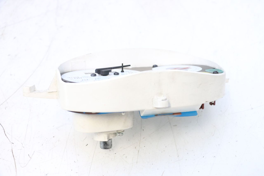 photo de SPEEDOMETER PIAGGIO ZIP 4T 50 (2018 - 2020) - Alternative perspective