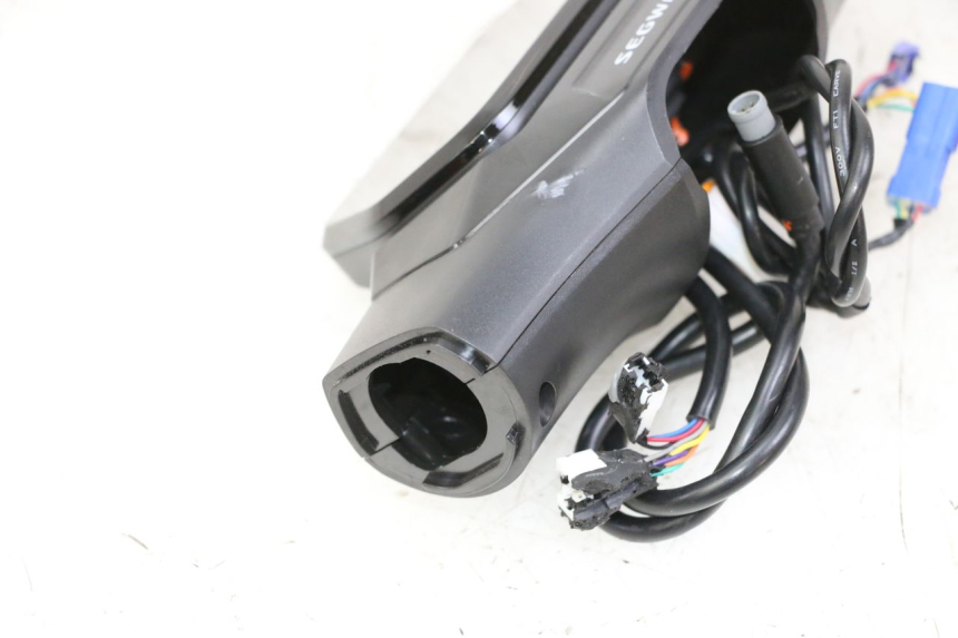 photo de SPEEDOMETER SEGWAY NINEBOT ZT3 PRO 1 - Zoom on usage condition