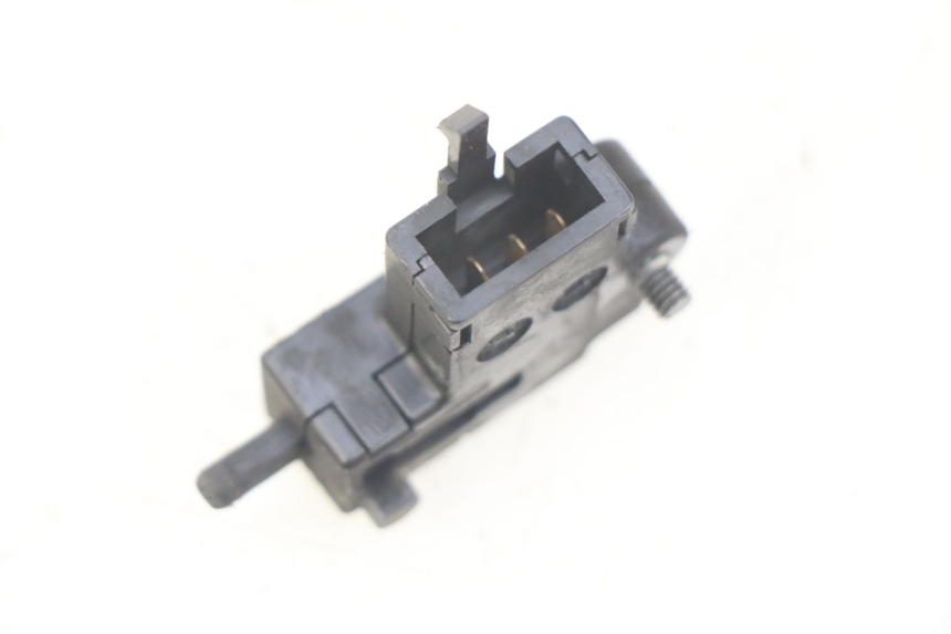 photo de CLUTCH SWITCH YAMAHA FJR ABS 1300 (2006 - 2012) - Zoom on usage condition